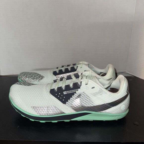 New Nike Zoom Rival Waffle 6 Barely Green Spikeless DX7998-300 Size 9.5